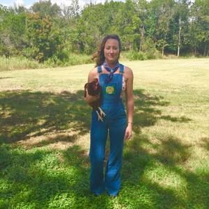 Meet your Posher, Casey